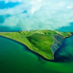 Iceland’s Stunning Pseutocrater Isle