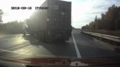 Luckiest truck driver in Russia