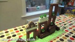 Playable Angry Birds Birthday Cake