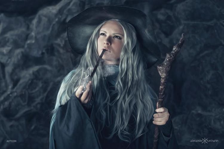 Women Cosplay as Male Characters from The Hobbit