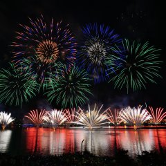 Large rice Cheng fireworks Festival