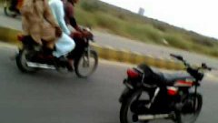 Pakistani Rollerblader Uses Unmanned Motorcycle To Pull Him