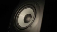 Weird speaker effect optical illusion