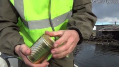 Way To Open Canned Food With Bare Hands